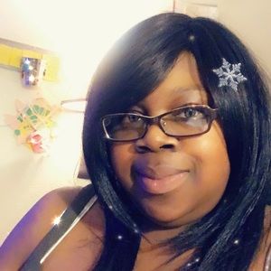 Meet your Posher, Nichole